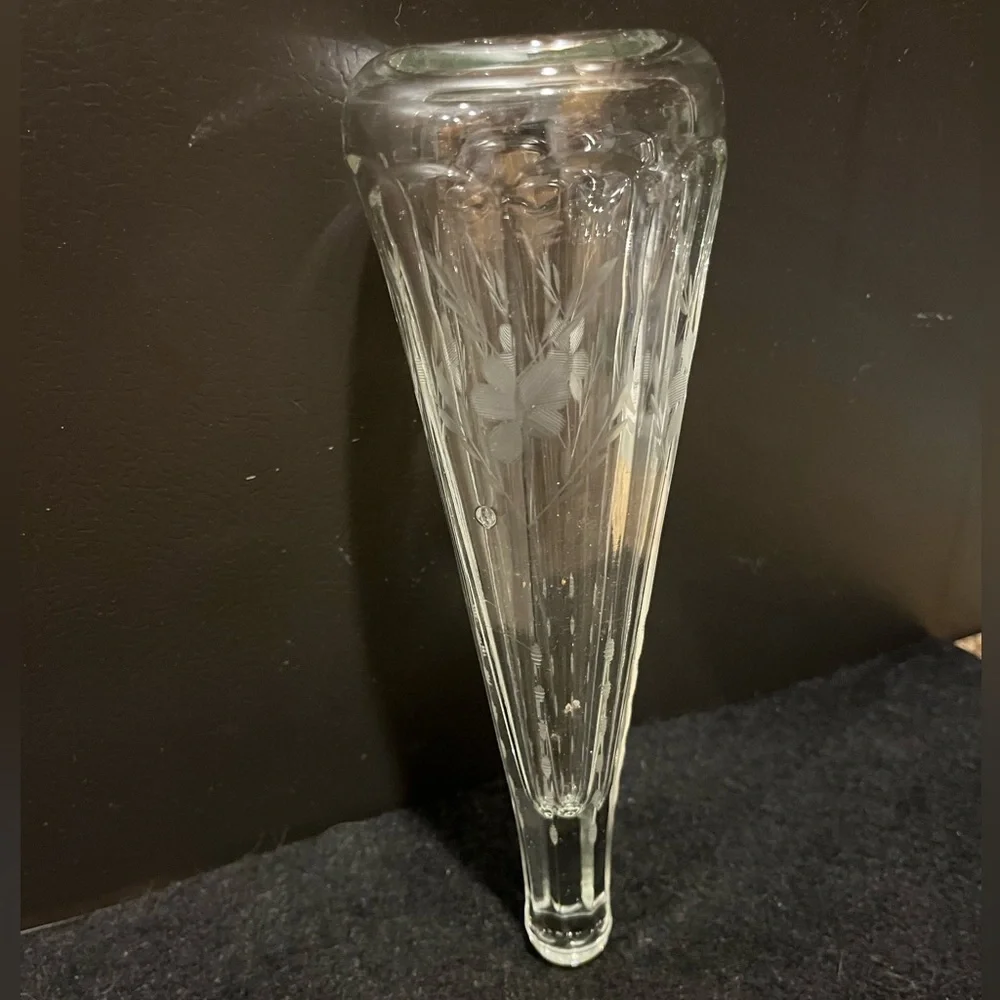 Vintage Automobile Limousine Etched Glass Bud Vase